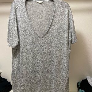 C • A • S • L • O • N  V Neck Tee